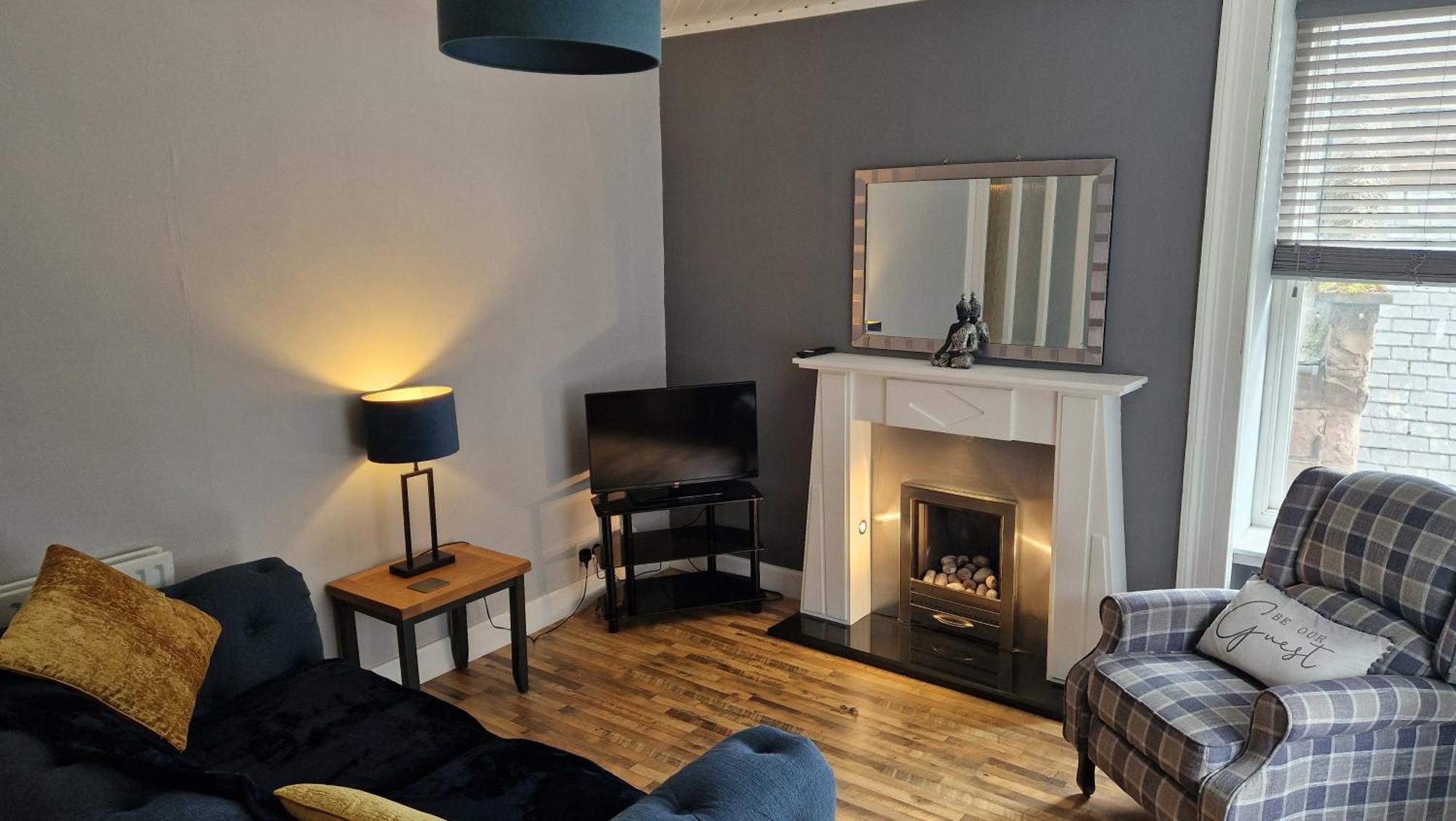 The Geo Apartment Montrose Bagian luar foto